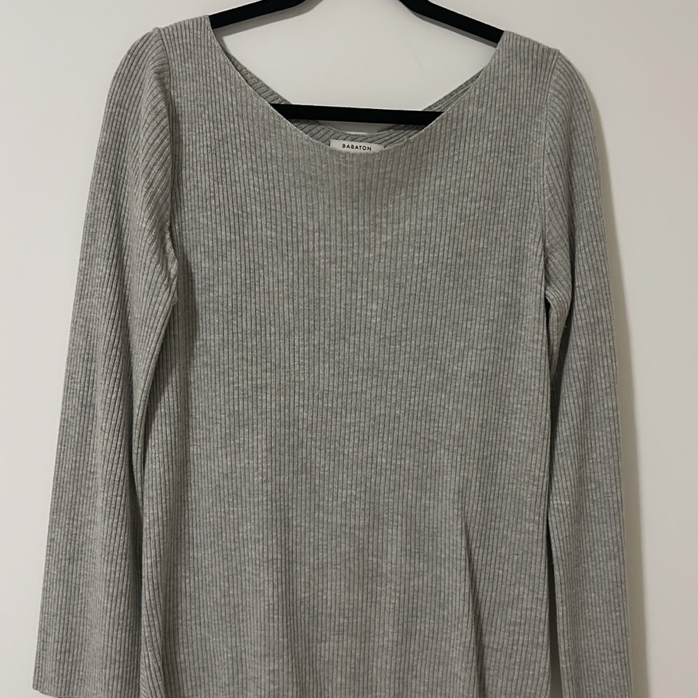 Babaton Light Gray Ribbed Long Sleeve Top